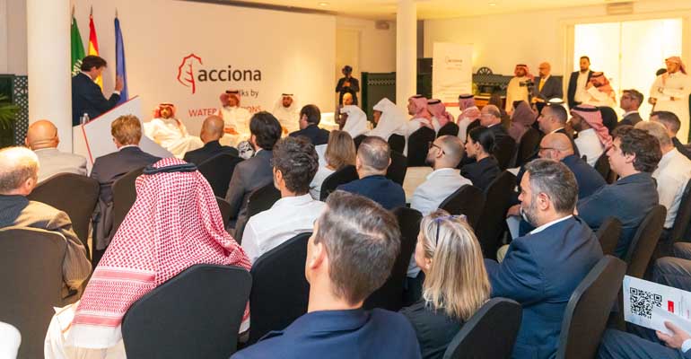 acciona-charlas-desalacion-osmosis-inversa-arabia