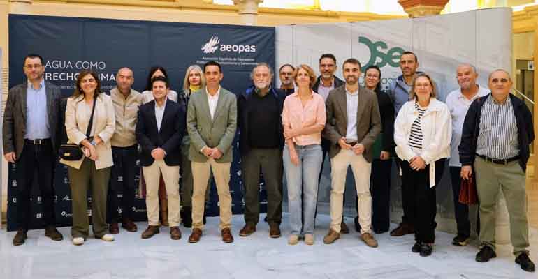 Diputaciones y operadores públicos fijan en Sevilla el alcance de la guía que orientará la depuración en los pequeños municipios