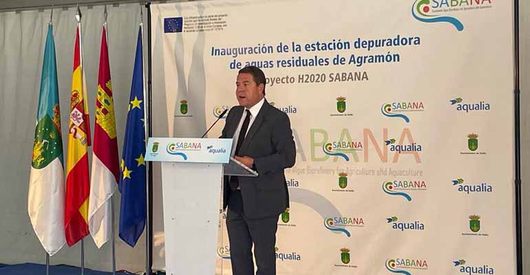 El presidente de la Junta de Comunidades de Castilla-La Mancha, Emiliano García Page, inaugura la nueva depuradora de Agramón (Hellín), con tecnología de Aqualia