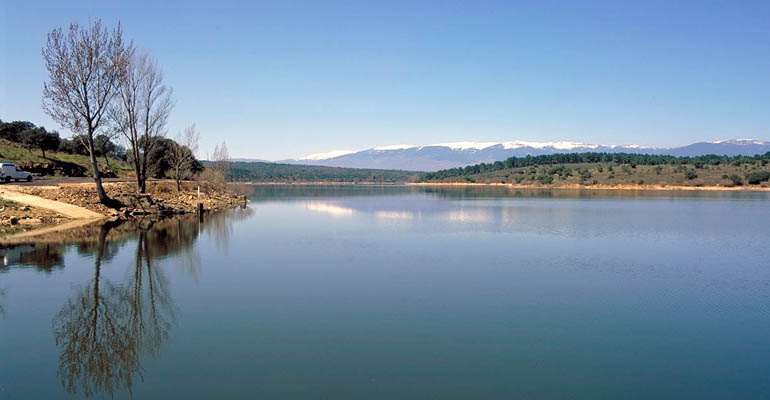 Embalse de Puentes Viejas en la Comunidad de Madrid