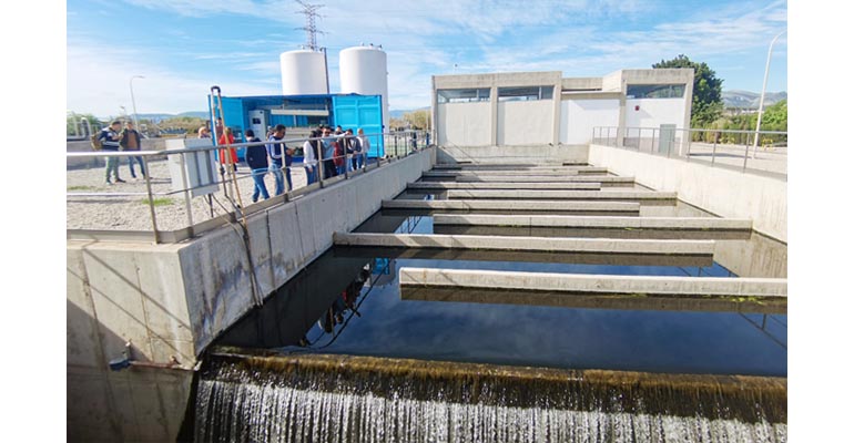 La Cátedra Aguas de Valencia acerca la gestión de plantas innovadoras de tratamiento de aguas residuales y potabilización a los estudiantes de la UPV