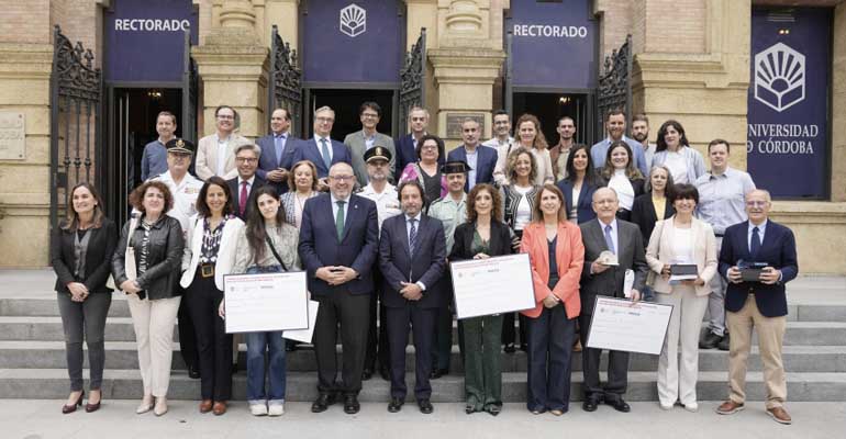 La Cátedra Emacsa premia un artículo publicado en Tecnoaqua