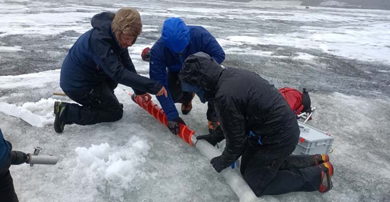 El CSIC explica cómo se mantienen los lagos de agua dulce de la Antártida en un estudio pionero