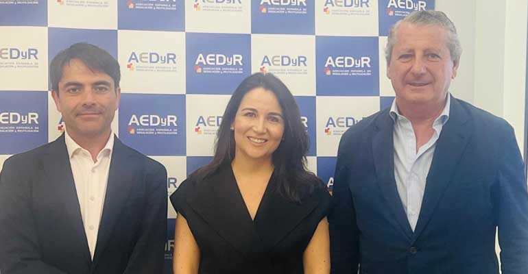 DAQUAS y AEDyR fortalecen su colaboración para impulsar la desalación y la reutilización del agua urbana en España