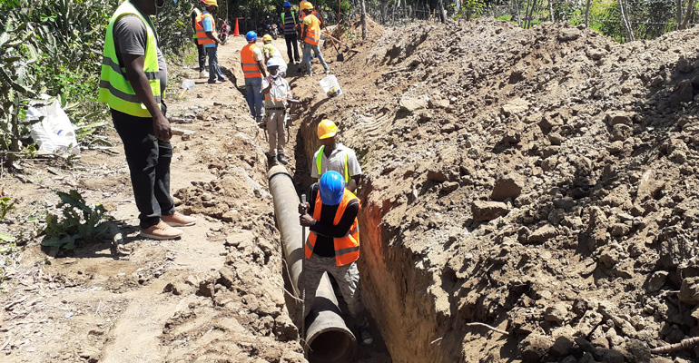 incatema-tuberias-sistema-agua-potable-hinche-haiti