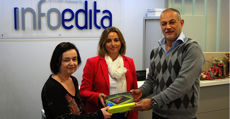 infoedita-premio-tablet-elmet