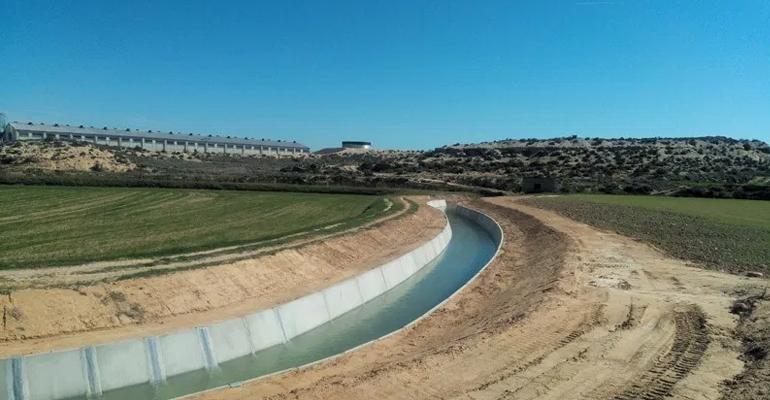 miteco-mejoras-canales-agua-zonas-regables-ebro-guadalquivir