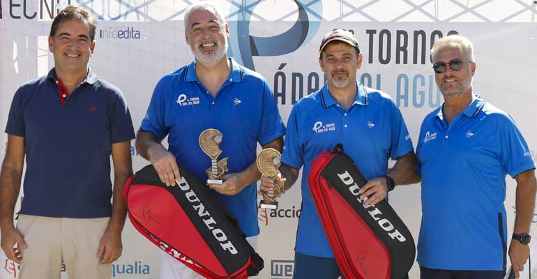 Terceros absolutos del Primer Torneo de Pádel del Agua de Tecnoaqua