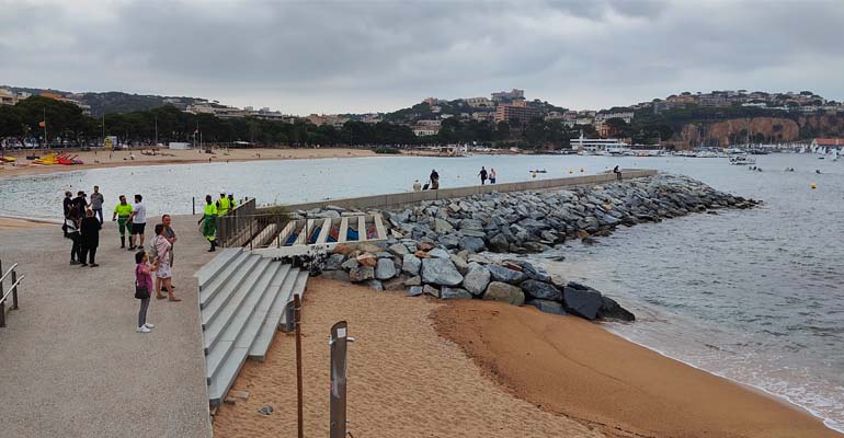 tecnoconverting-tecnograber-residuos-mar-santfeliudeguixols-playa